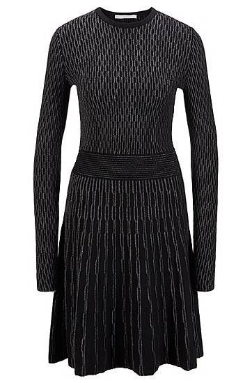 Knitted dress in stretch fabric with sparkling yarns