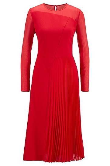 Long-sleeved dress with asymmetric lines in crinkle crepe