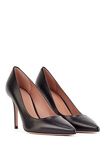 Pointed-toe court shoes in Italian leather