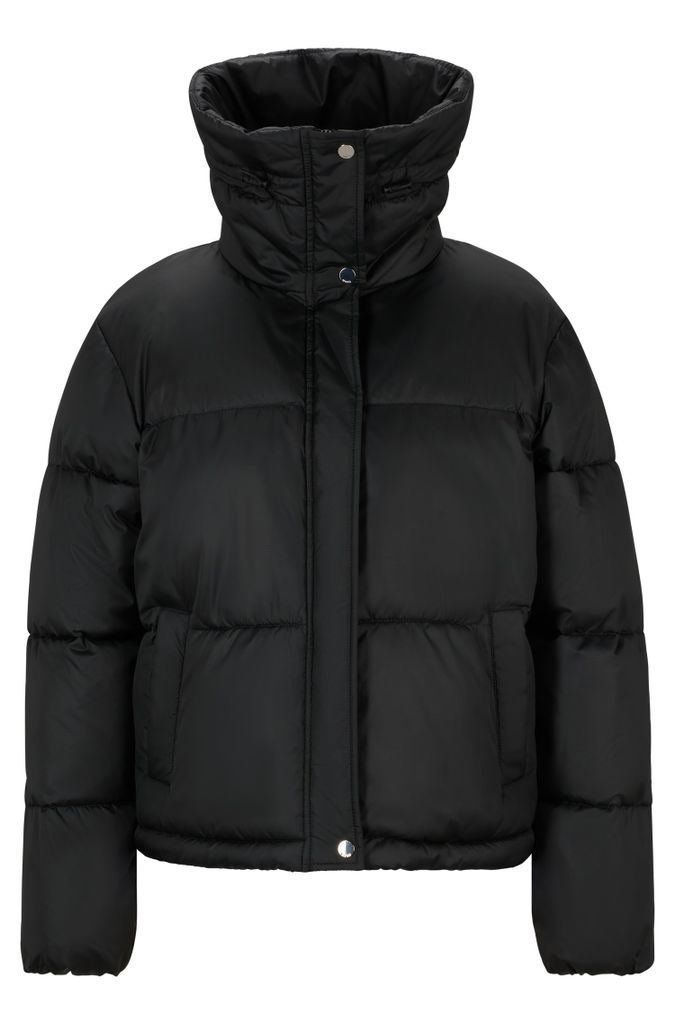 Water-repellent puffer jacket with logo patch
