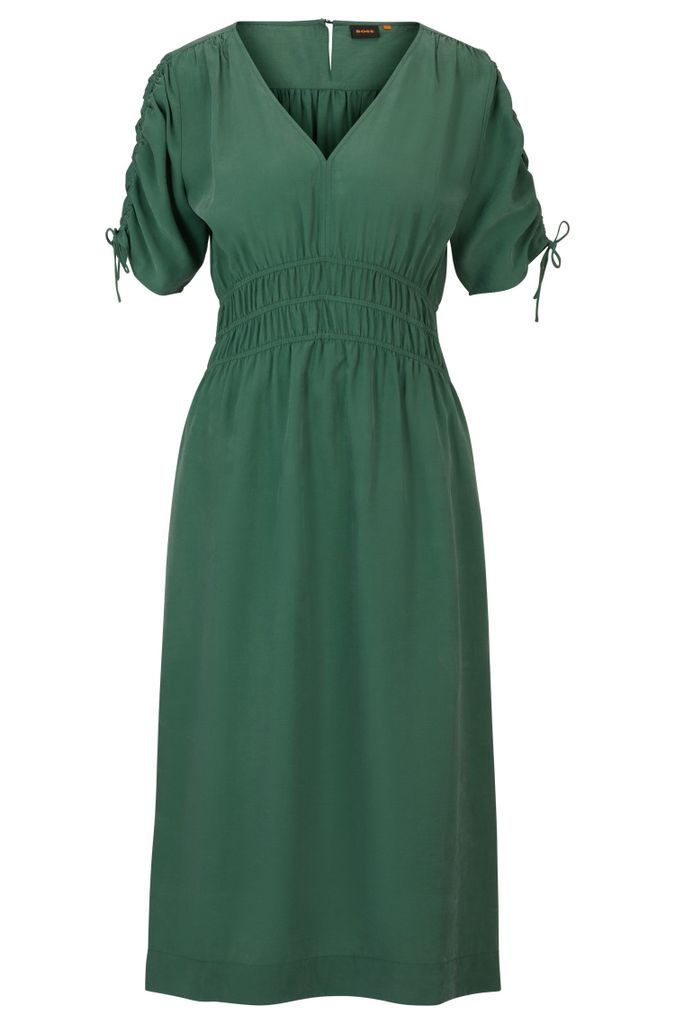 Slim-fit midi dress with gathered sleeves