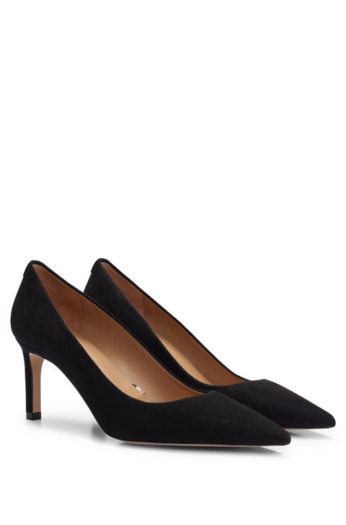 Suede pumps with pointed toe and branded stud