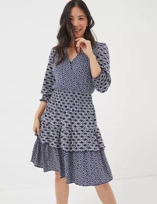 Womens Cotton Rich Geometric V-Neck Tiered Dress