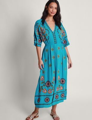 Womens Embroidered V-Neck Maxi Waisted Dress