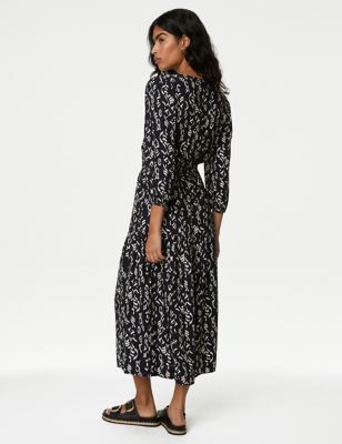 Womens Printed Tie Neck Midi Tiered Dress