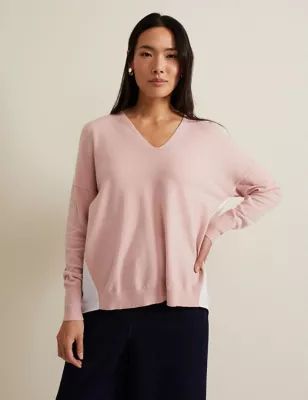 Womens V-Neck Knitted Top