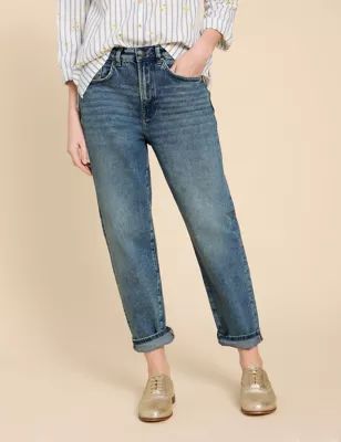 Womens Mid Rise Straight Leg Tapered Jeans