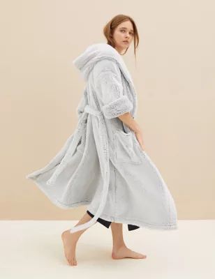 Womens Fleece Hooded Dressing Gown
