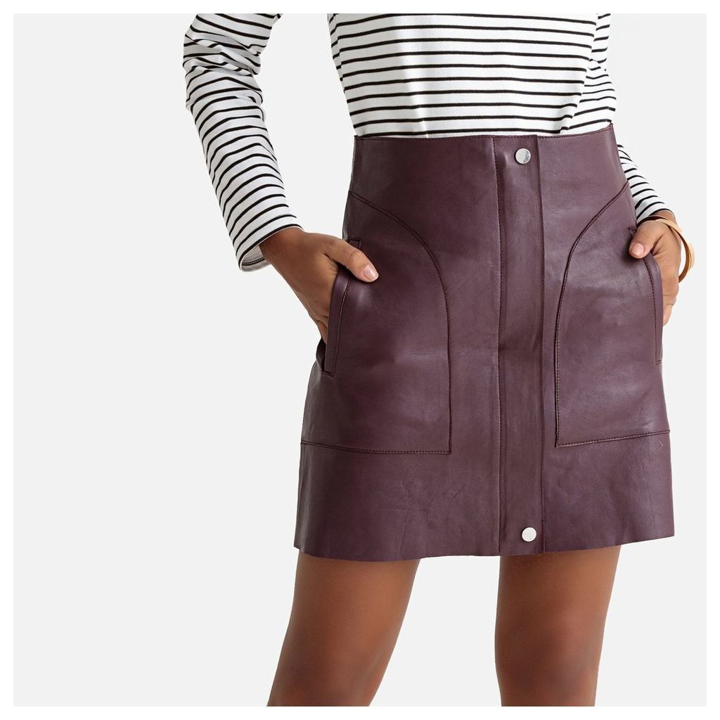 Leather Zipped Mini Skirt