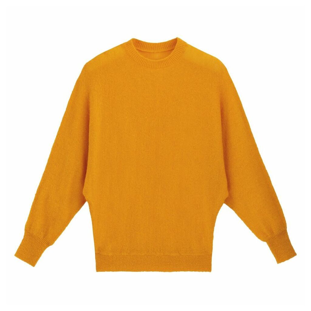 Fine Knit Batwing Jumper with Round Neck
