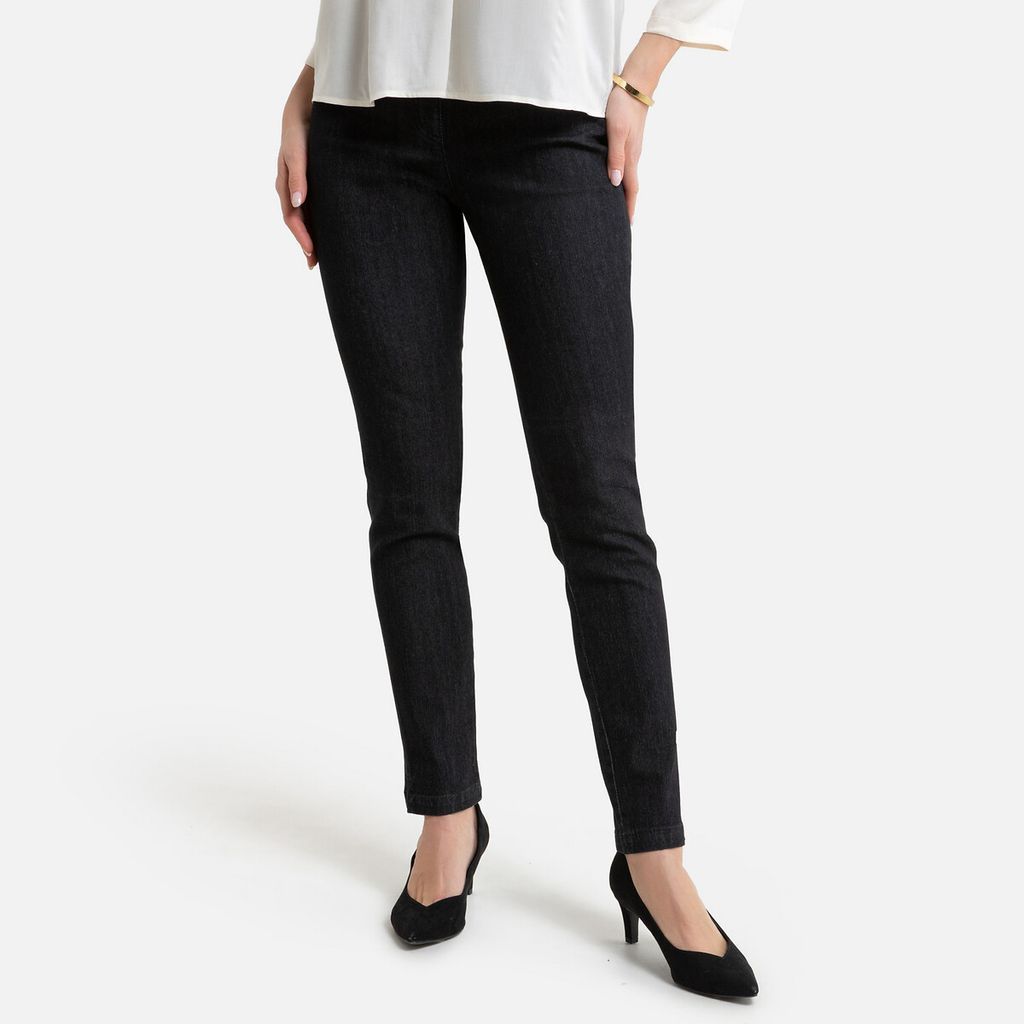 Tapered Mid Rise Jeans, Length 28