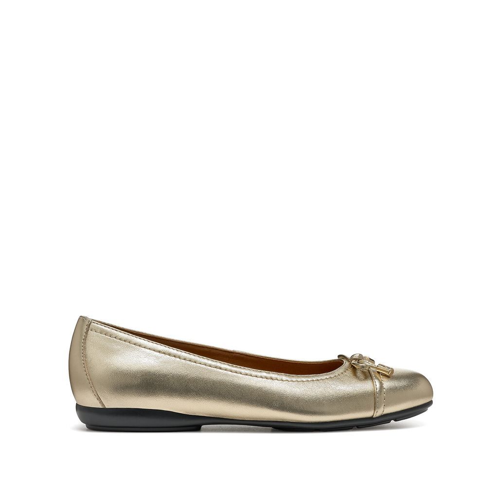 Annytah Breathable Ballet Flats in Metallic Leather