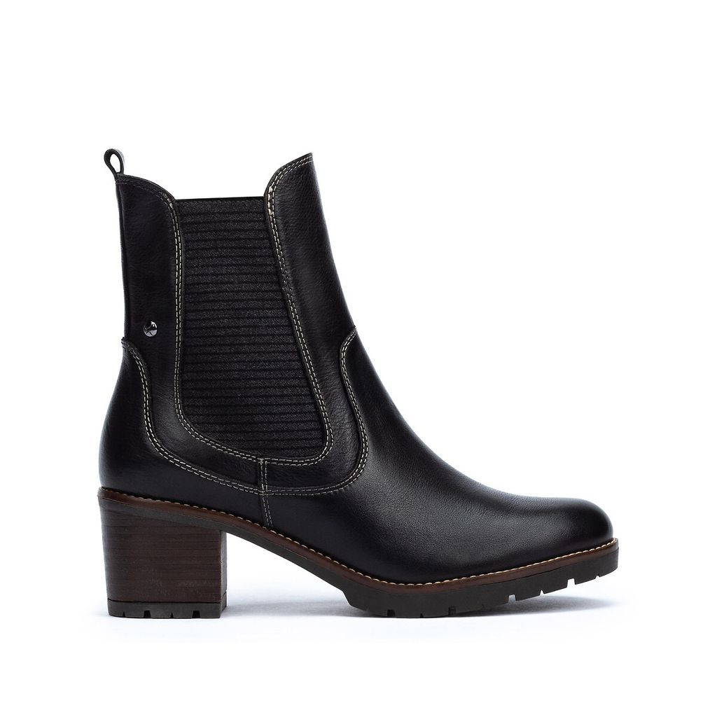 Llanes Leather Ankle Boots