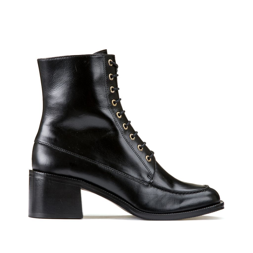 Lace-Up Ankle Boots in Leather with Heel