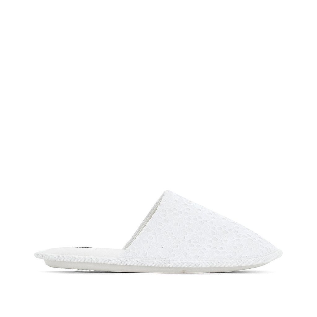 Broderie Anglaise Mules