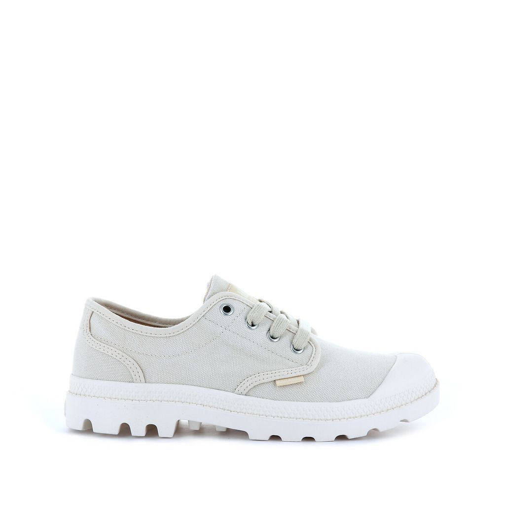 Pampa Oxford Low Top Trainers in Canvas