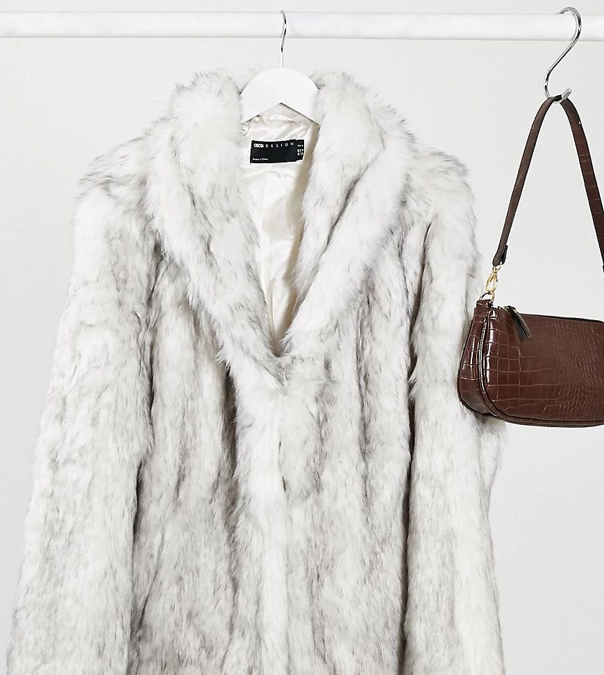 ASOS DESIGN Curve stand faux fur collar coat in white-Grey
