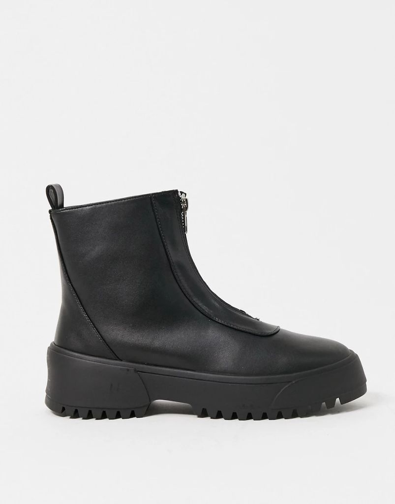 Azure chunky front zip boots in black
