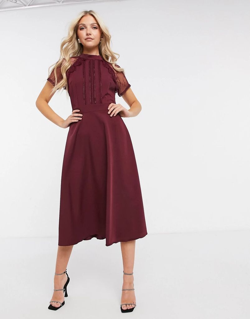 a line lace detail midi dress in burgundy-Red