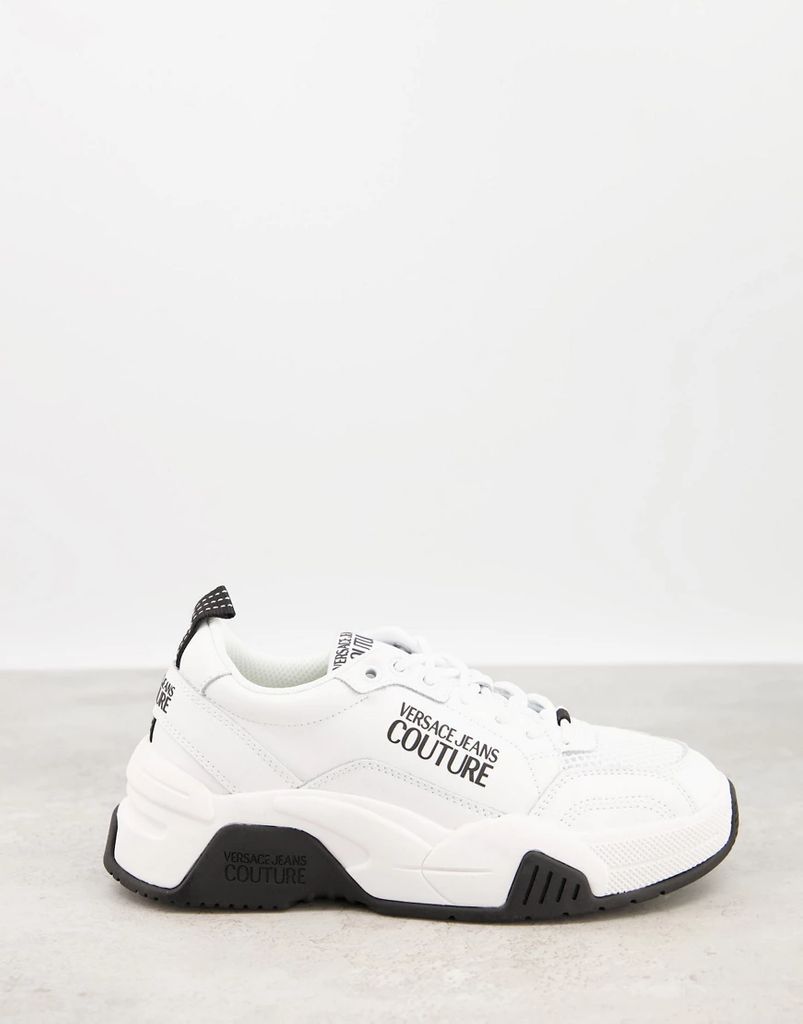 chunky trainer in white