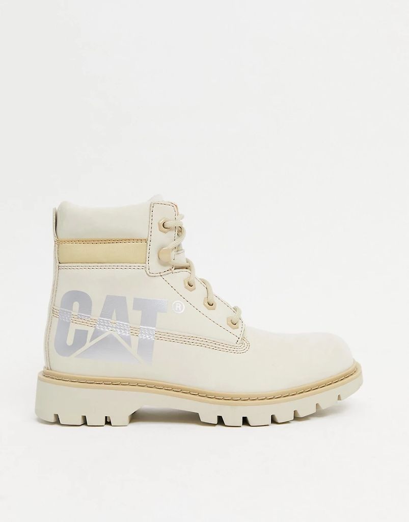 Caterpillar lyric bold leather boots in beige-Neutral