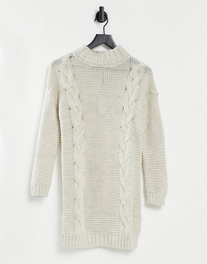 cable knit jumper in cream-White