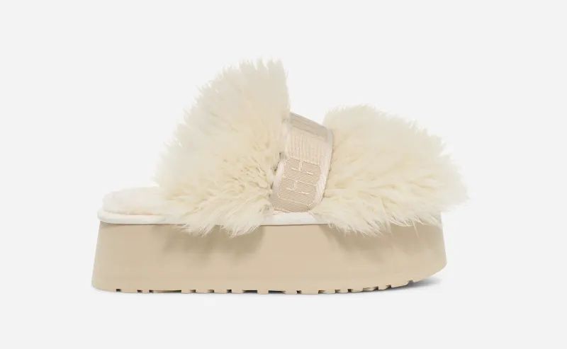 UGG® Sustainable Fluff Momma Slide for Women in White, Size 4, Textile