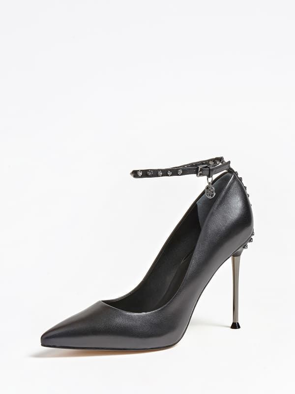 Oleana Leather Court Shoe Studs
