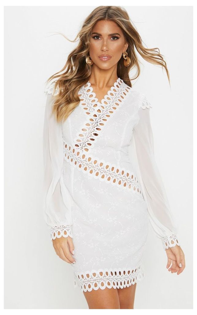 White Broderie Anglaise Long Sleeve Lace Trim Shift Dress, White