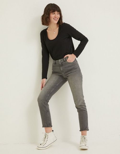 Chesham Girlfriend Jeans