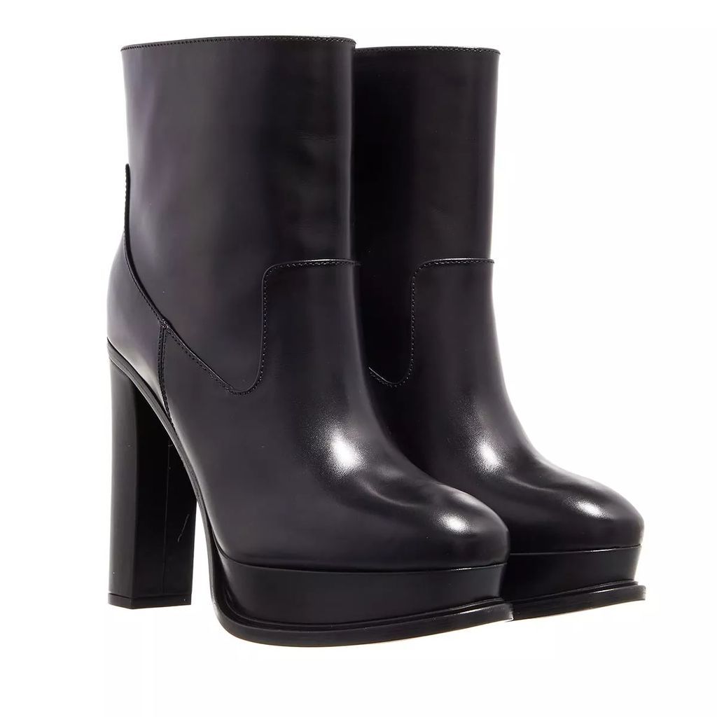 Boots & Ankle Boots - Leather Heeled Boot - black - Boots & Ankle Boots for ladies