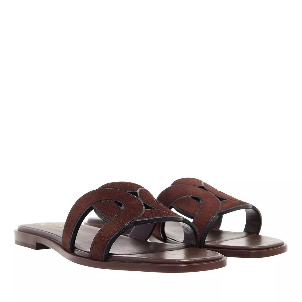 Sandals - Flat Sandals With A Woven Pattern - brown - Sandals for ladies