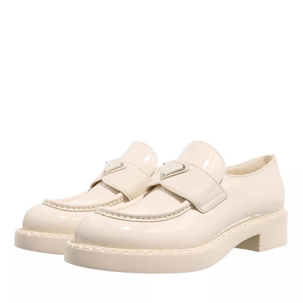 Loafers & Ballet Pumps - Triangle Logo Leather Loafers - creme - Loafers & Ballet Pumps for ladies