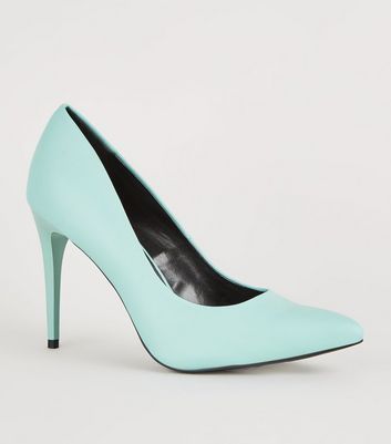 Mint Green Pointed Court Shoes New Look