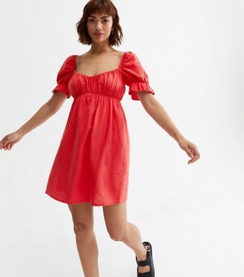 Red Sweetheart Frill Sleeve Mini Dress New Look