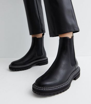 Black Leather-Look Chunky Cleated Chelsea Boots New Look