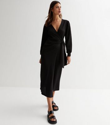 Black Crinkle Midi Wrap Dress New Look