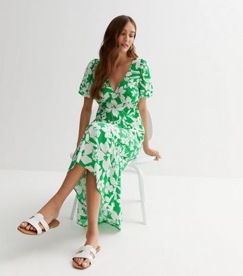 Green Floral Puff Sleeve Midi Dress New Look