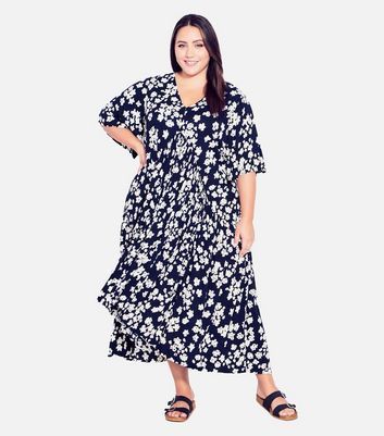 Curves Navy Floral Crinkle Maxi Dress New Look