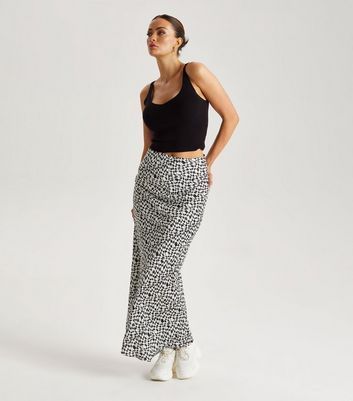 Geometric Satin Maxi Skirt New Look