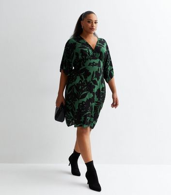 Curves Green Floral Kimono Mini Dress New Look