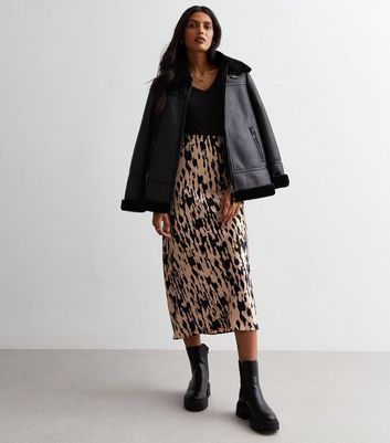 Black Animal Print Satin Midaxi Skirt New Look