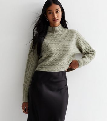 Light Green Cable Knit Crop Jumper New Look