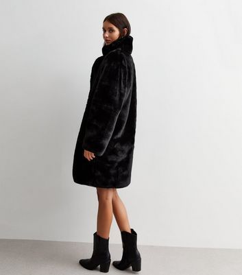 Black Collared Faux Fur Coat New Look