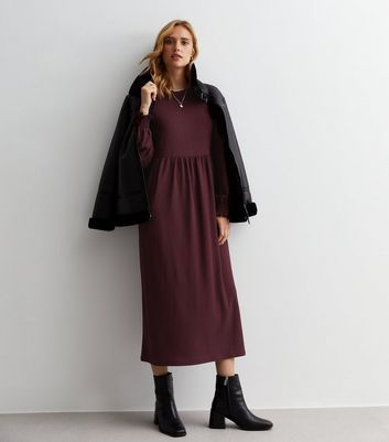 Burgundy Crinkle Jersey Long Sleeve Midaxi Smock Dress New Look