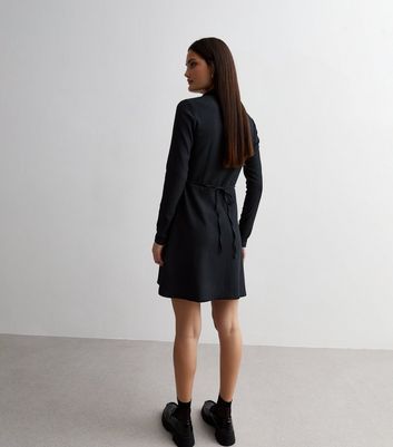Black Crinkle Jersey Mini Shirt Dress New Look