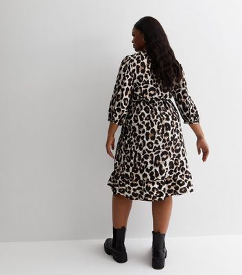 Curves Brown Leopard Print Wrap Midi Dress New Look