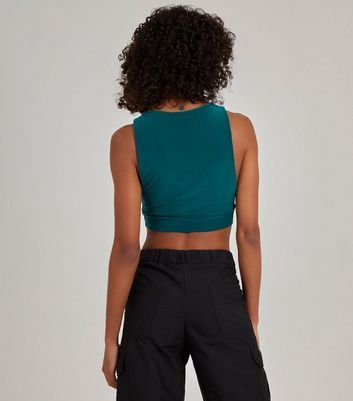 Dark Green Sleeveless Crop Top New Look