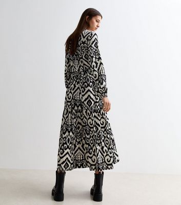 Black Abstract Print Satin Midaxi Dress New Look