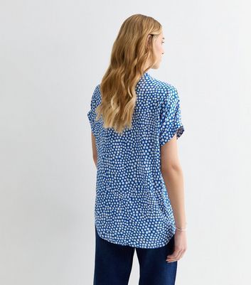 Blue Square Abstract Print Short Sleeve Shirt New Look